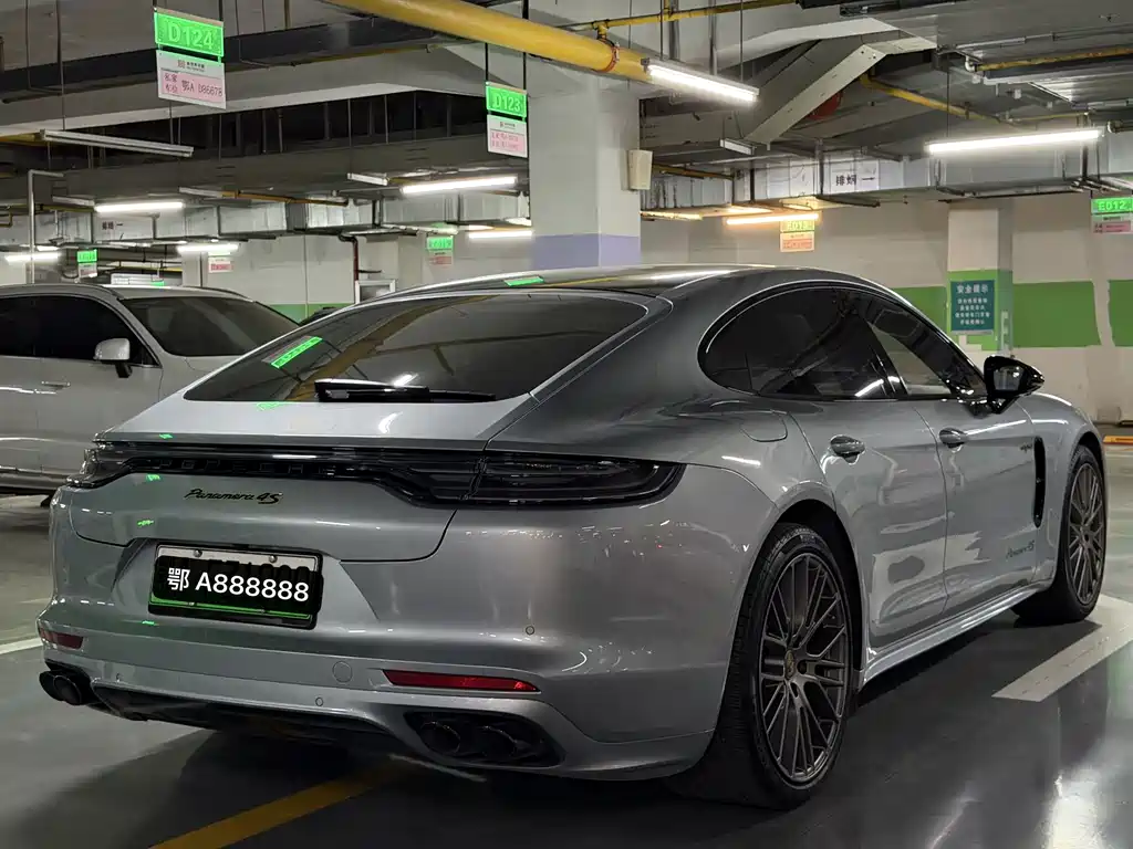 Porsche Panamera Hybrid — фото 14