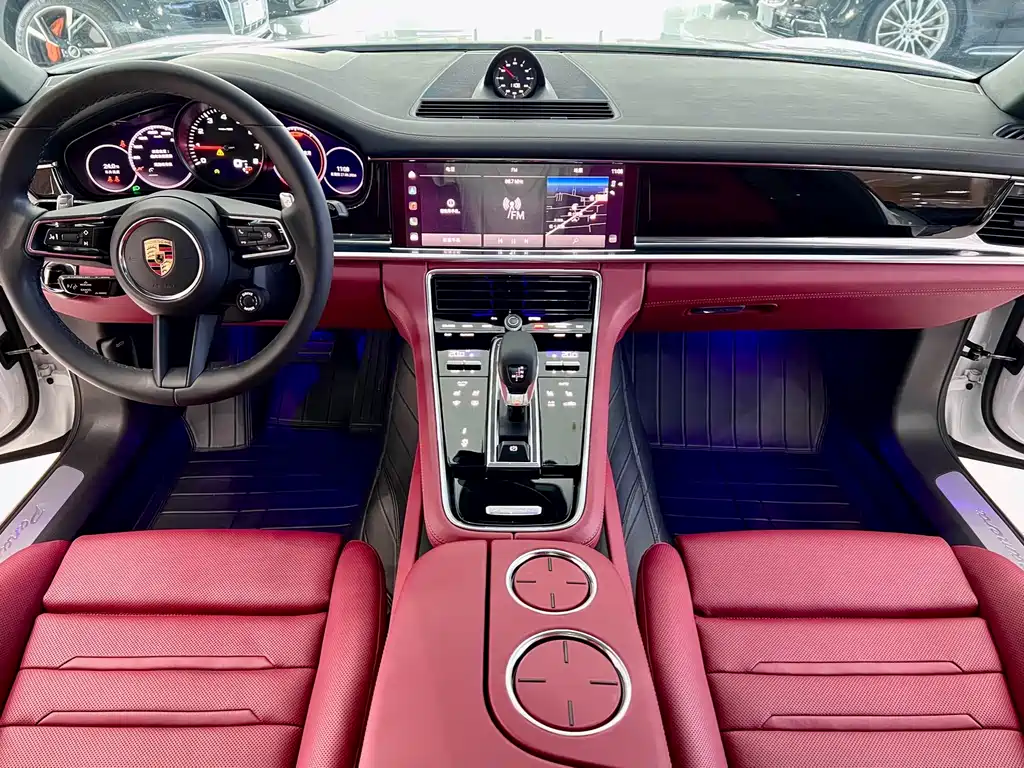 Porsche Panamera — фото 10