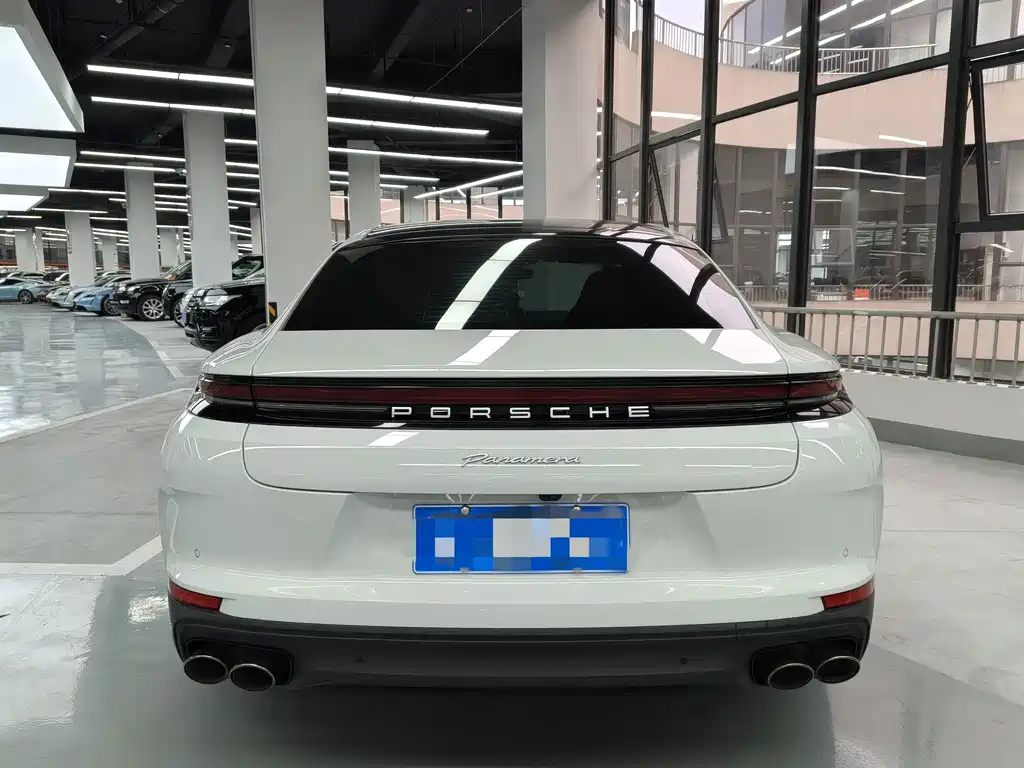 Porsche Panamera — фото 14