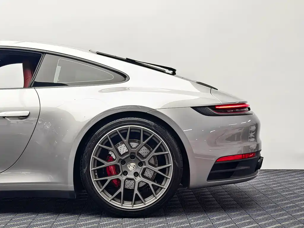 Porsche 911 — фото 5