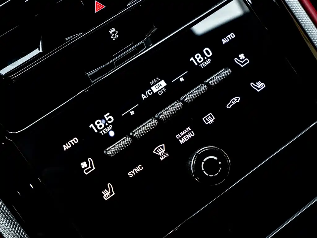 Porsche Panamera — фото 19