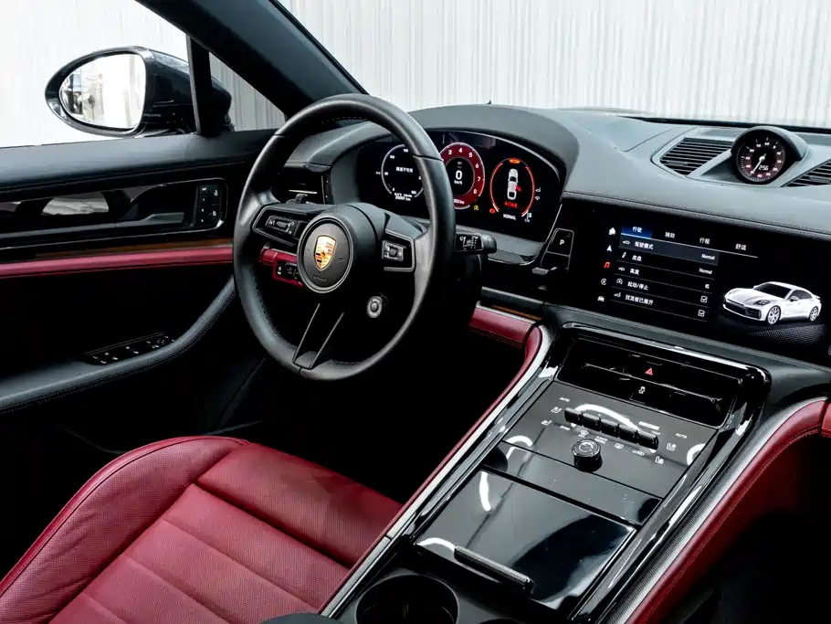Porsche Panamera — фото 28