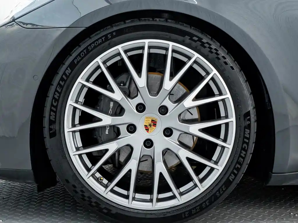 Porsche Panamera — фото 10