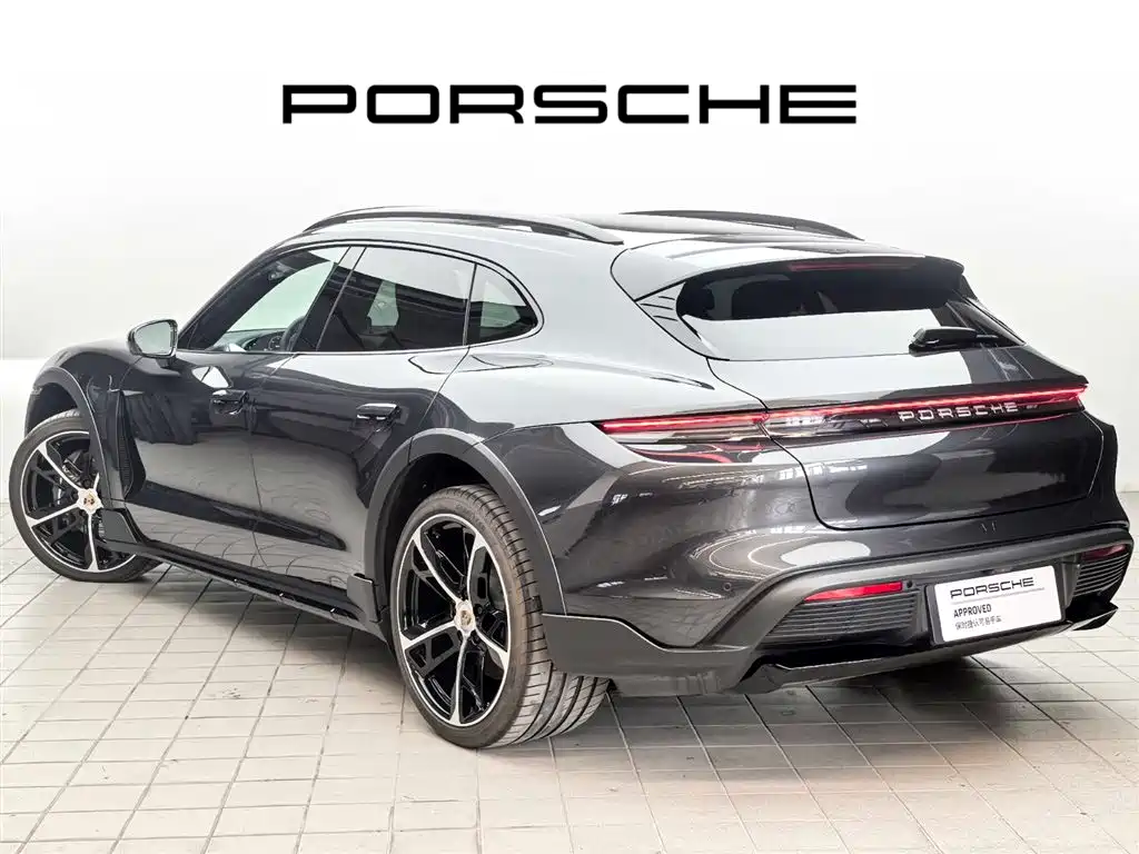 Porsche Taycan — фото 4