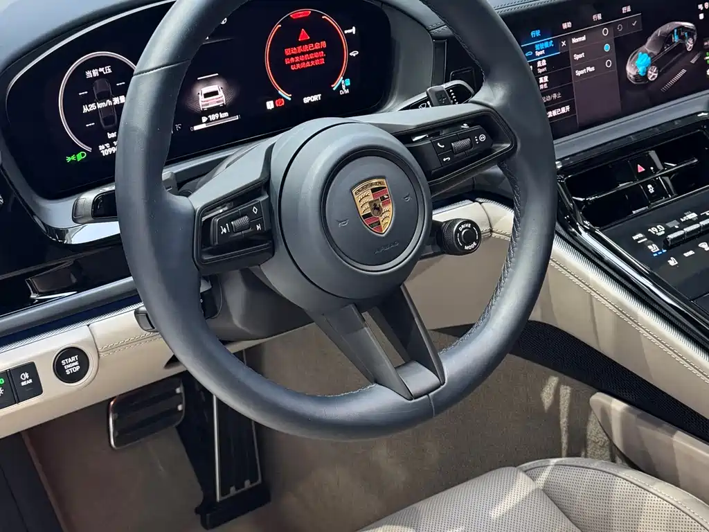 Porsche Panamera — фото 11