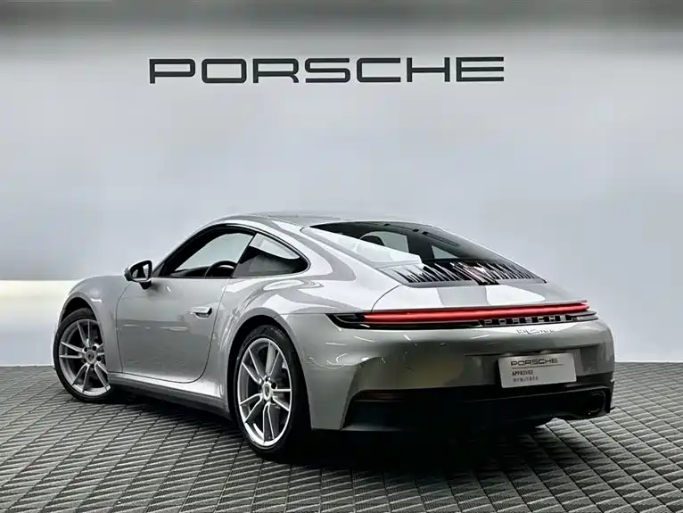 Porsche 911 — фото 6