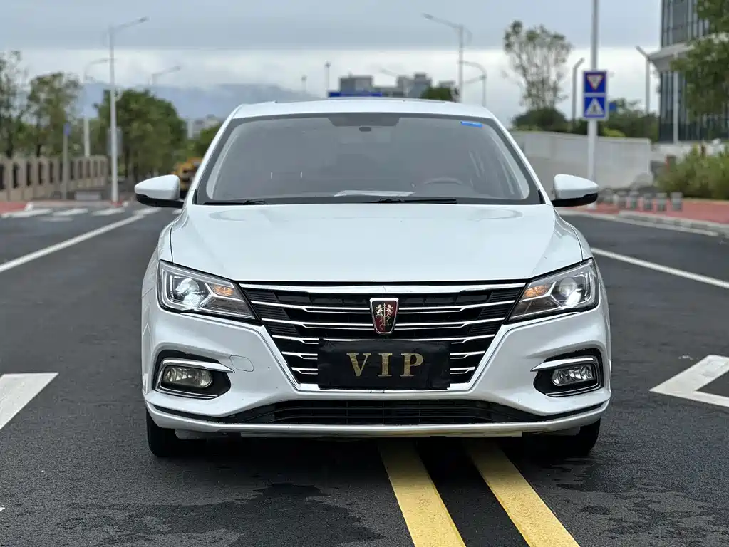 Roewe i5 — фото 2