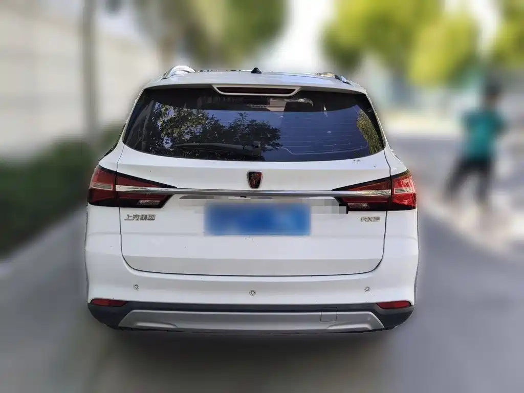 Roewe RX3 — фото 3
