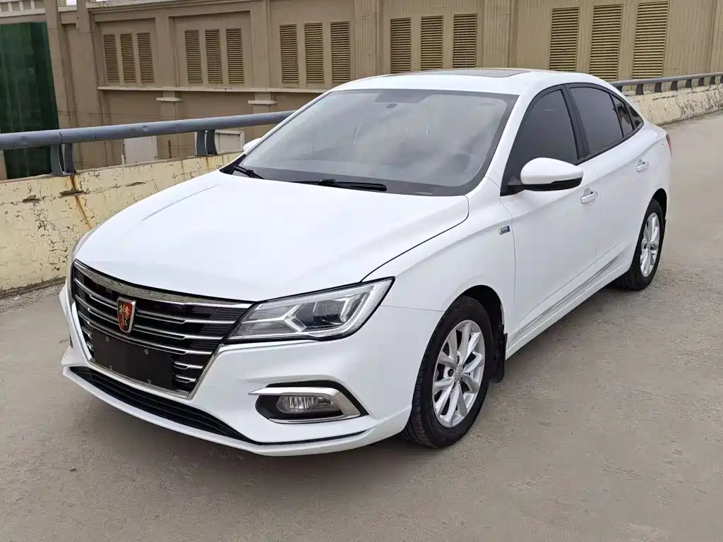 Roewe i5 — фото 2