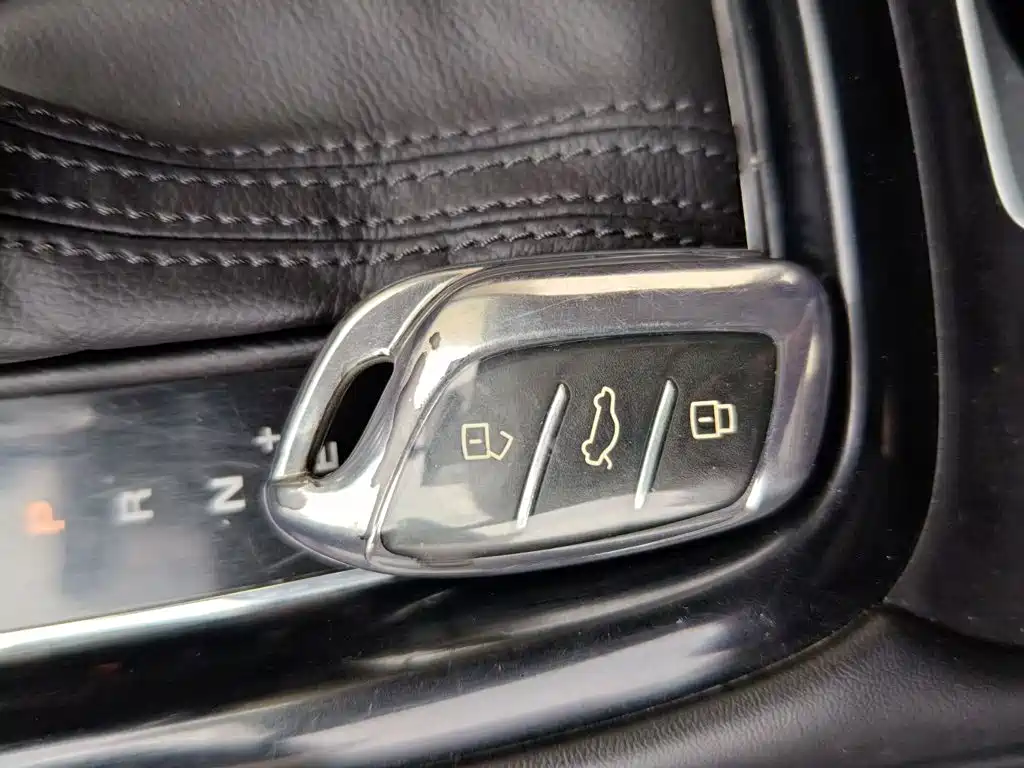 Roewe i5 — фото 24