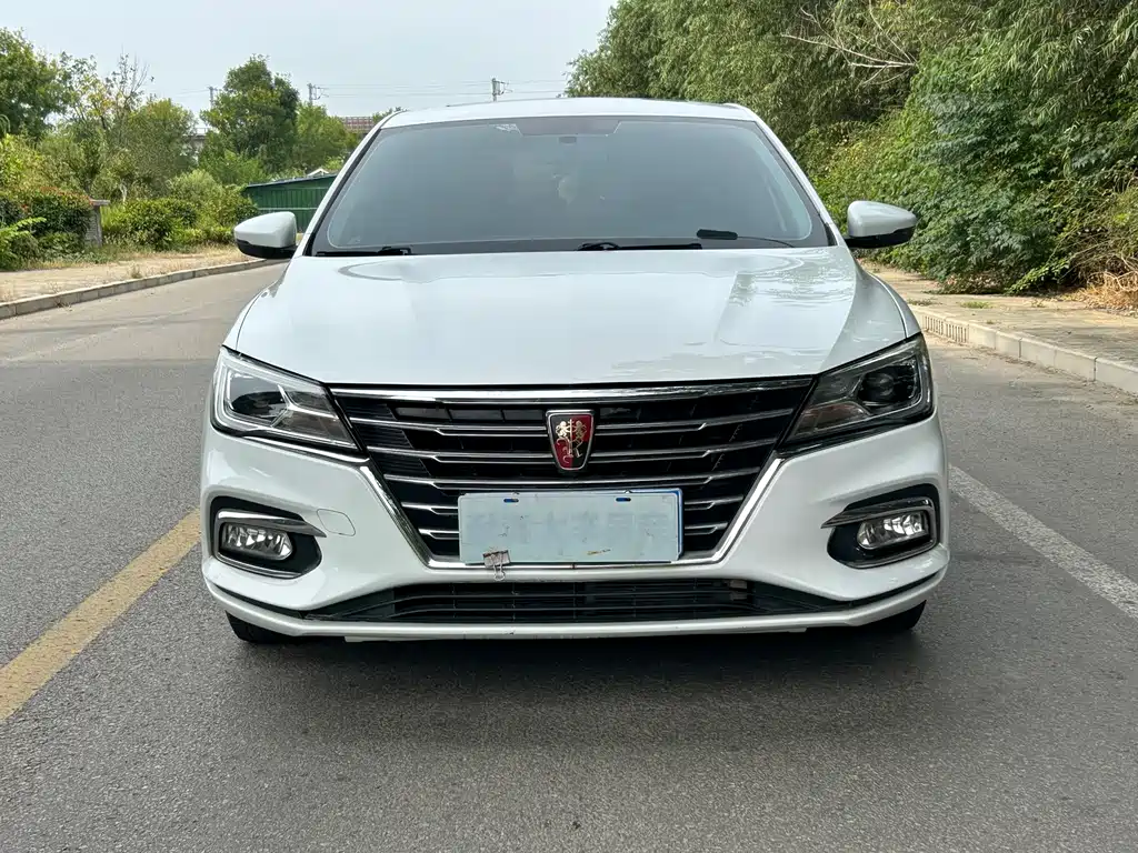 Roewe i5 — фото 11