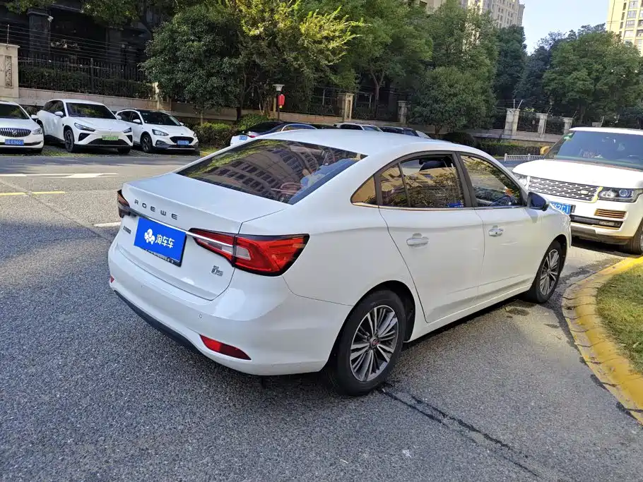 Roewe i5 — фото 2