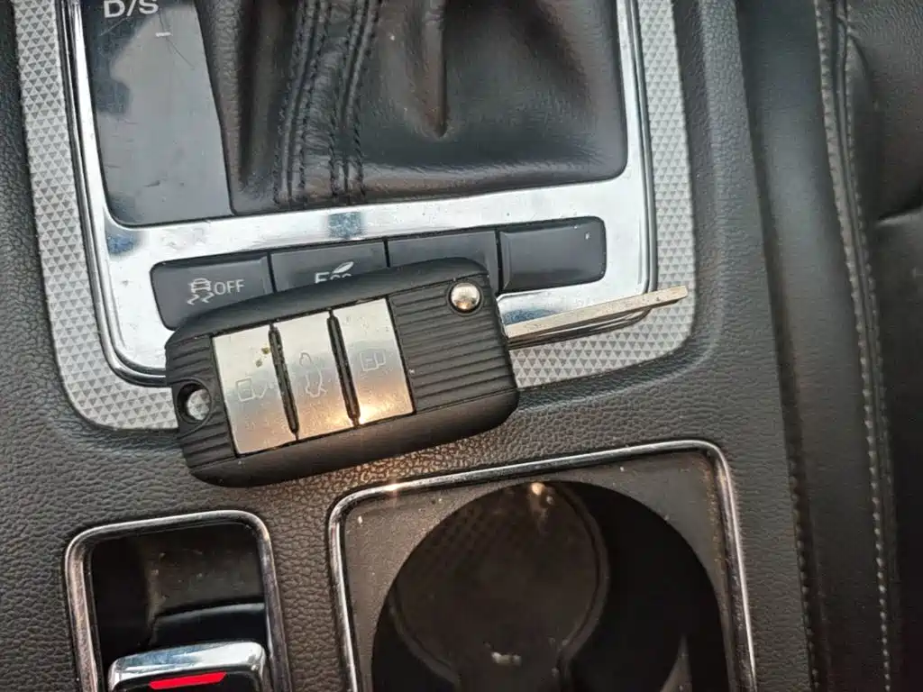 Roewe i6 Classic — фото 17