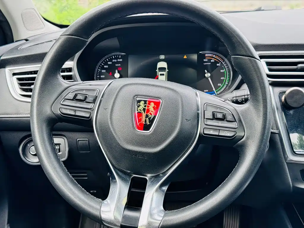 Roewe Ei5 — фото 16