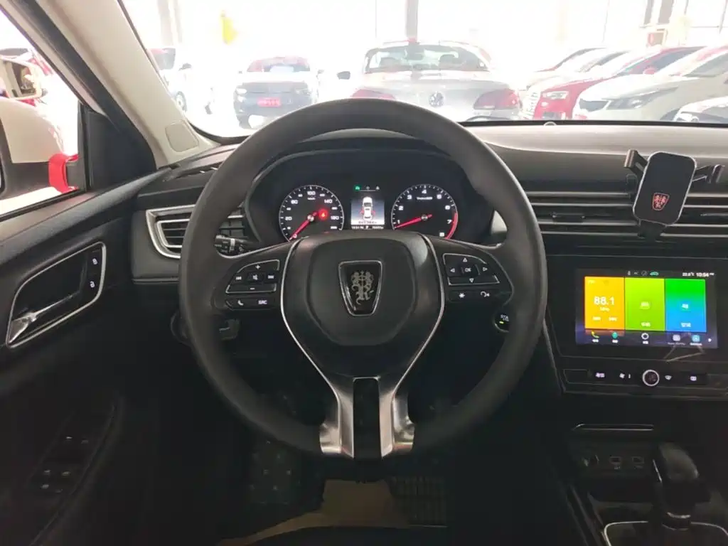 Roewe i5 — фото 11
