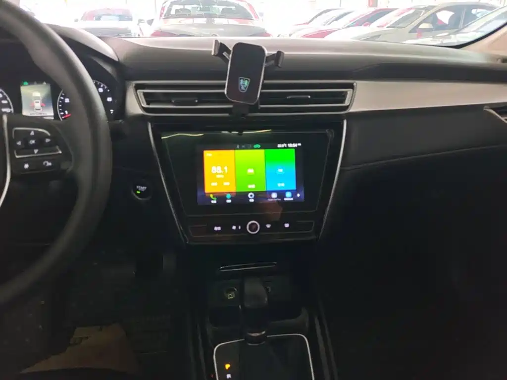 Roewe i5 — фото 13