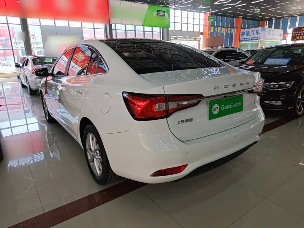 Roewe i5 — фото 5