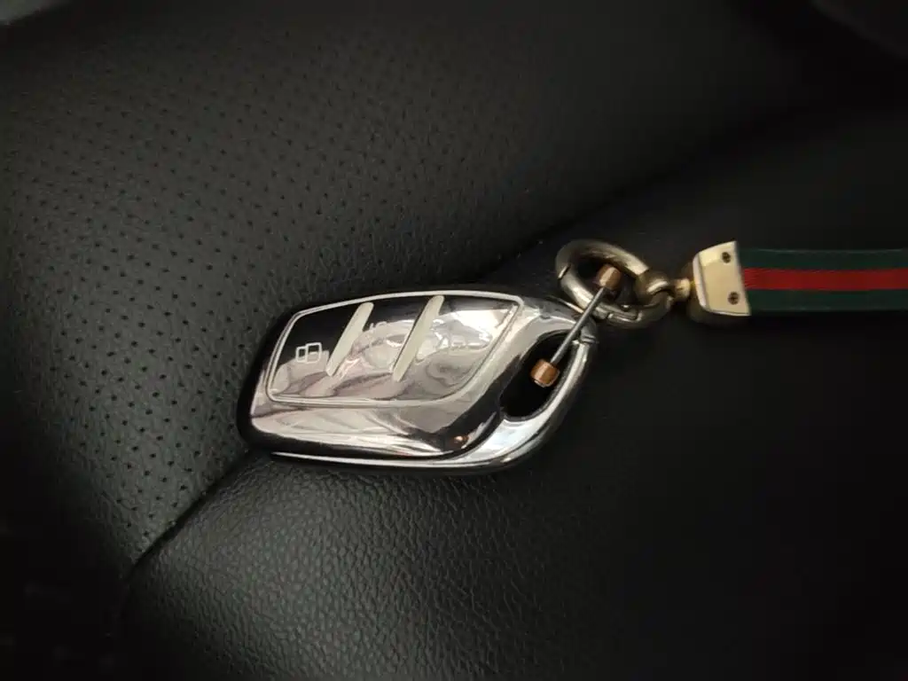 Roewe i5 — фото 9