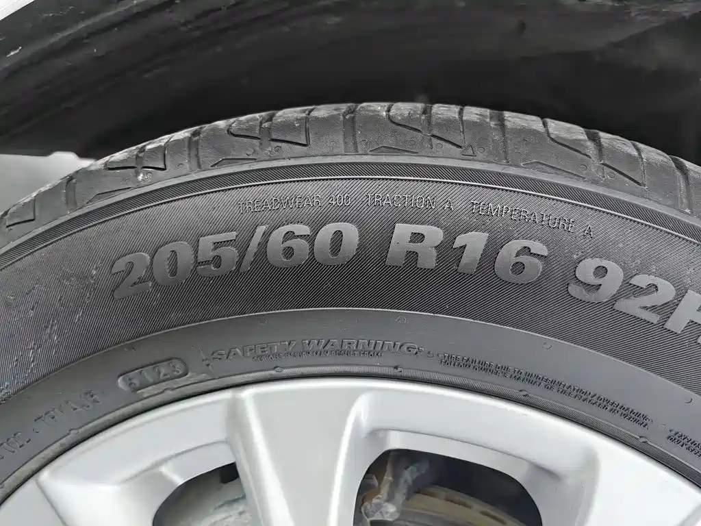 Roewe i5 — фото 24