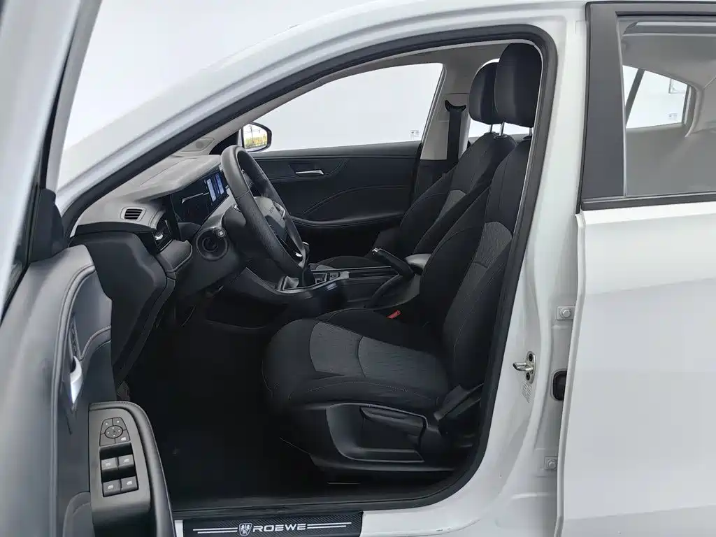 Roewe i5 — фото 10