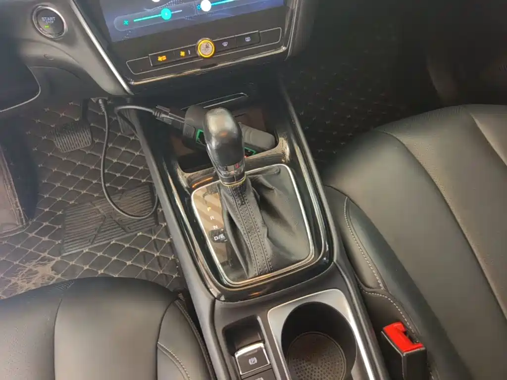 Roewe i5 — фото 14