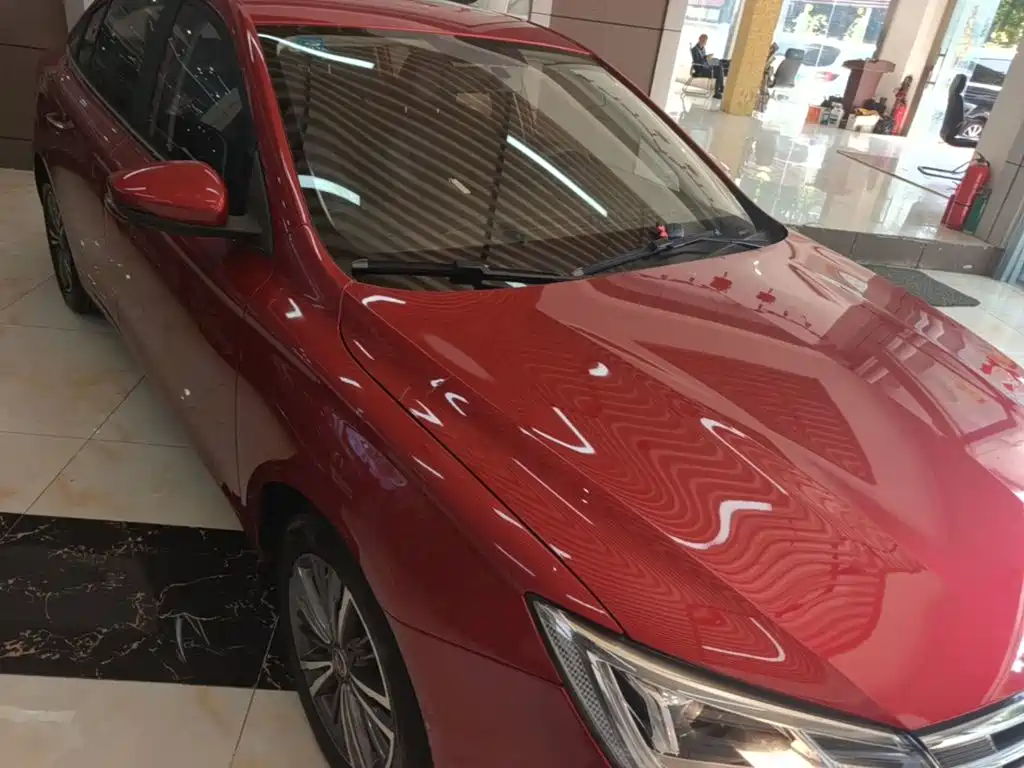 Roewe i5 — фото 4