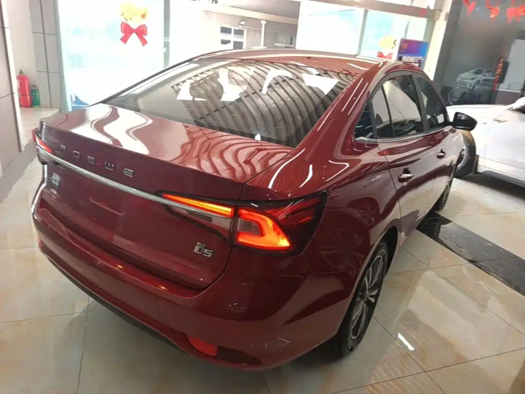 Roewe i5 — фото 7