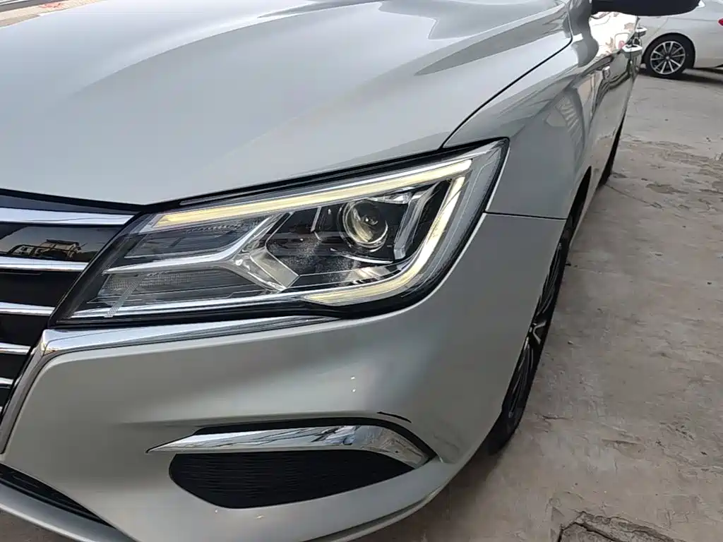 Roewe Ei5 — фото 24