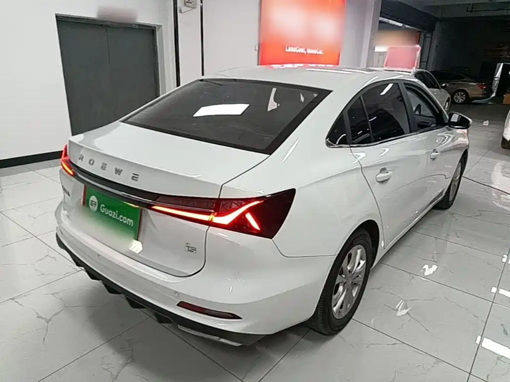 Roewe i5 — фото 7