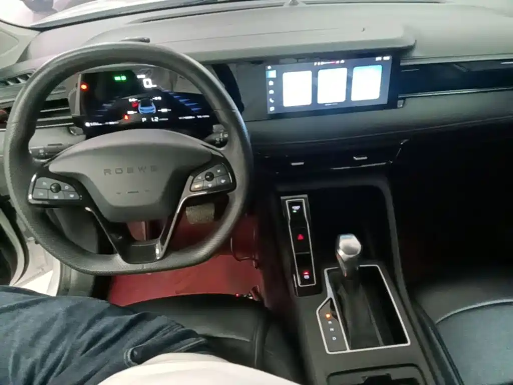 Roewe i5 — фото 10