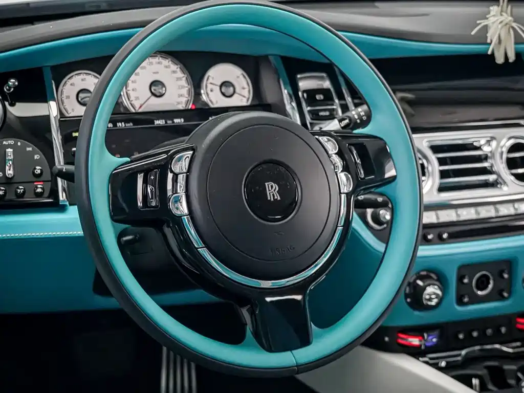 Rolls-Royce Wraith — фото 10