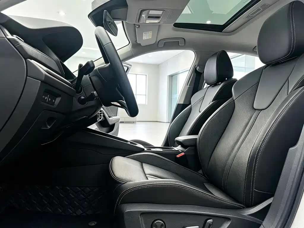 Skoda Octavia — фото 11