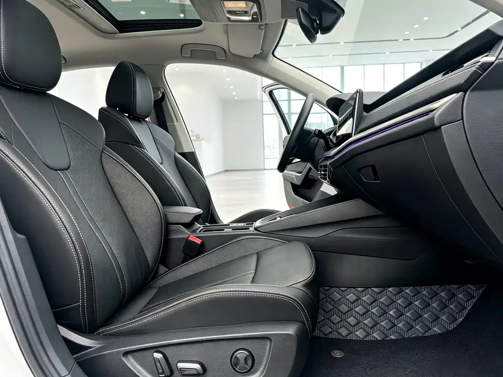 Skoda Octavia — фото 14
