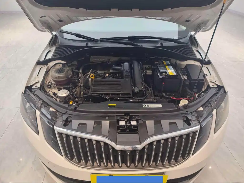 Skoda Octavia — фото 14