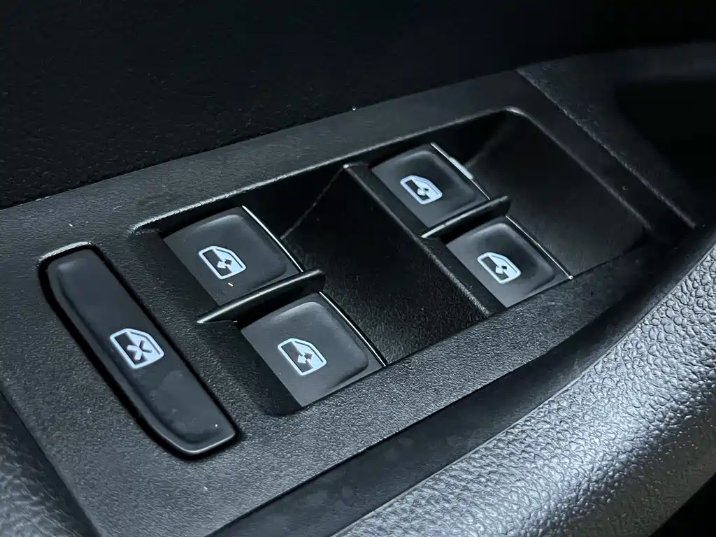 Skoda Octavia — фото 14