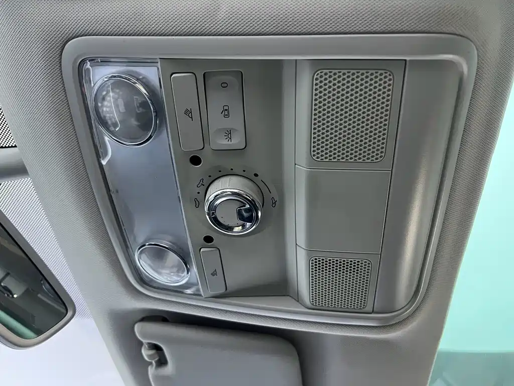 Skoda Octavia — фото 17