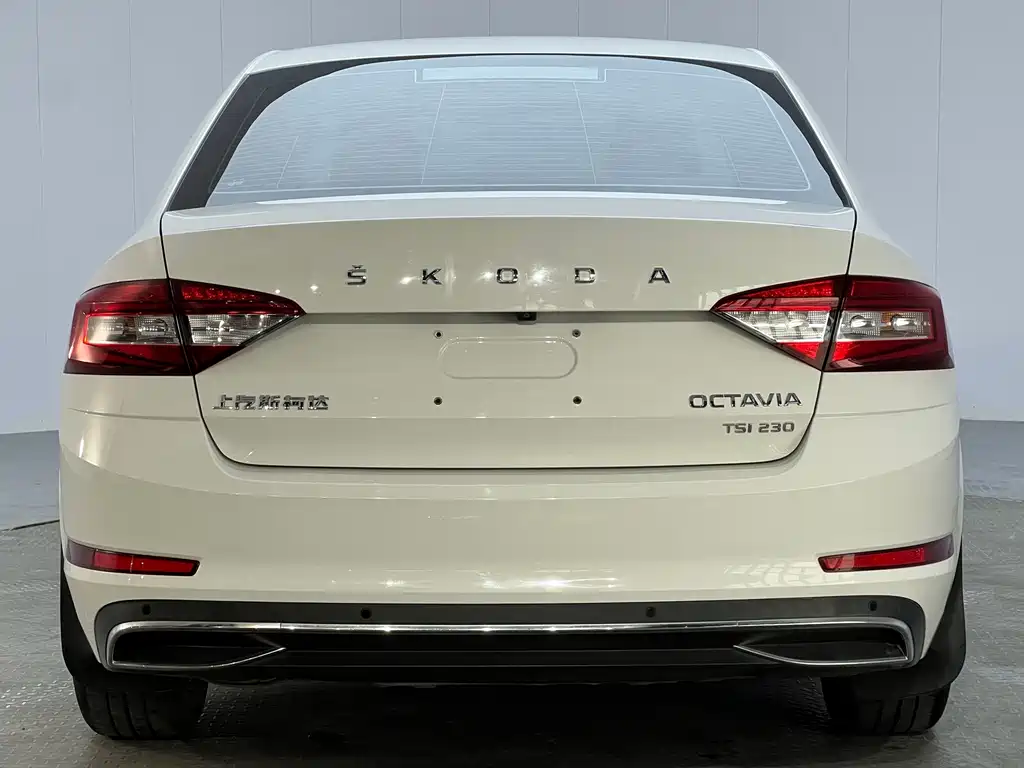 Skoda Octavia — фото 24