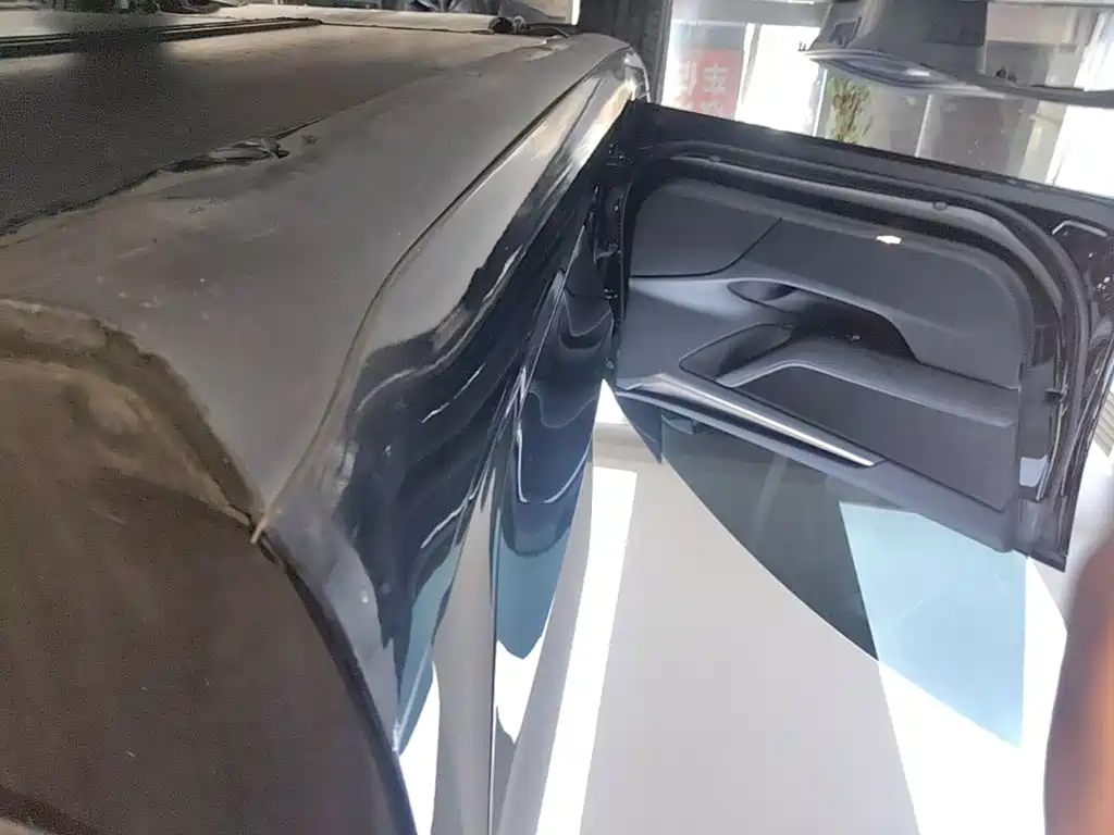 Tesla Model 3 — фото 21