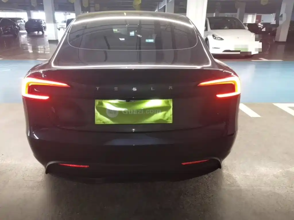 Tesla Model 3 — фото 6