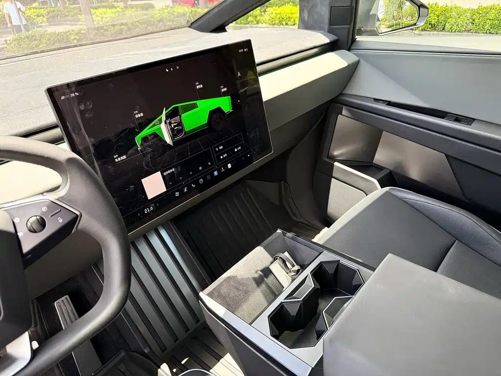 Tesla Cybertruck — фото 8