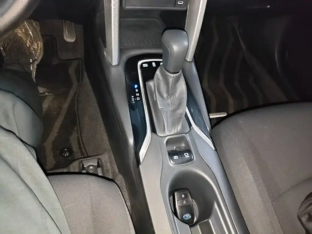 Toyota Corolla Cross — фото 14