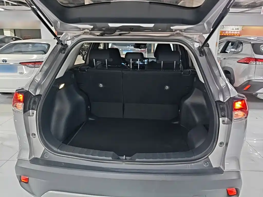 Toyota Corolla Cross — фото 19