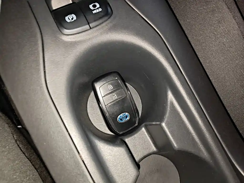 Toyota Corolla Cross — фото 9