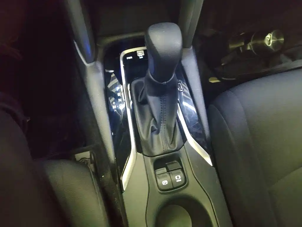 Toyota Corolla Cross — фото 14