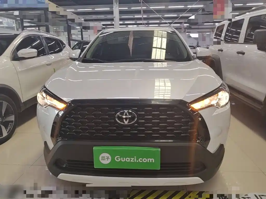 Toyota Corolla Cross — фото 3