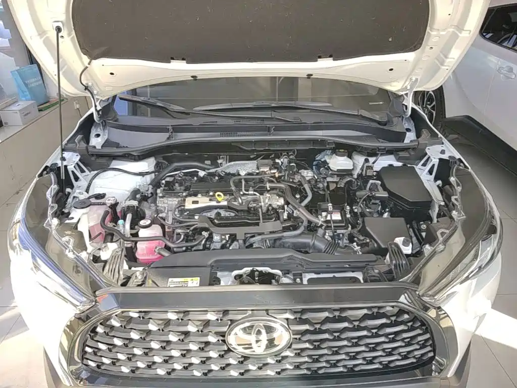 Toyota Corolla Cross — фото 20