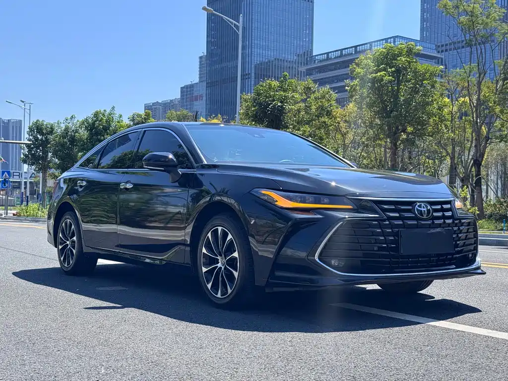 Toyota Avalon — фото 3