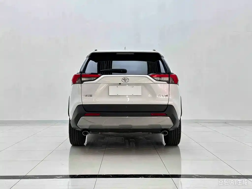 Toyota RAV4 — фото 5