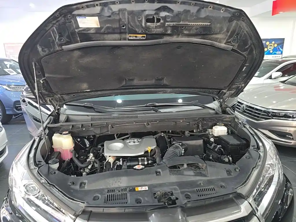 Toyota Highlander — фото 20
