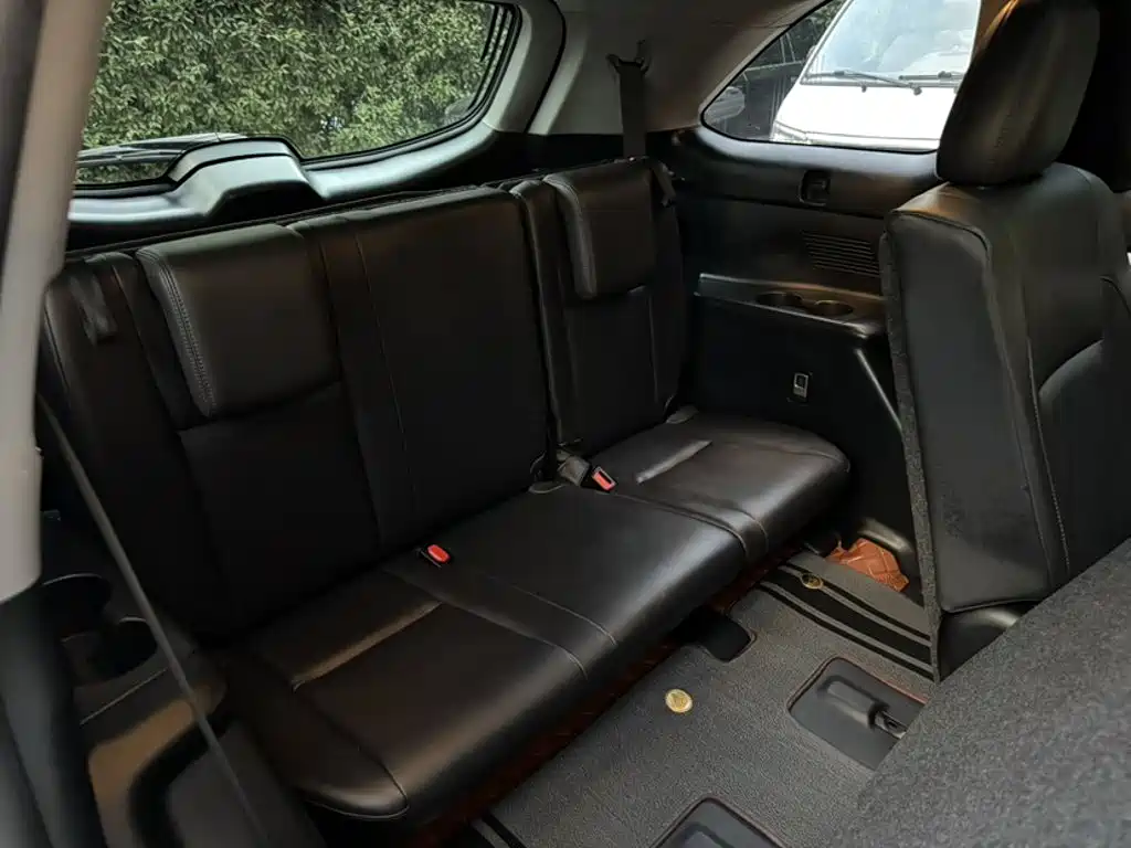 Toyota Highlander — фото 17